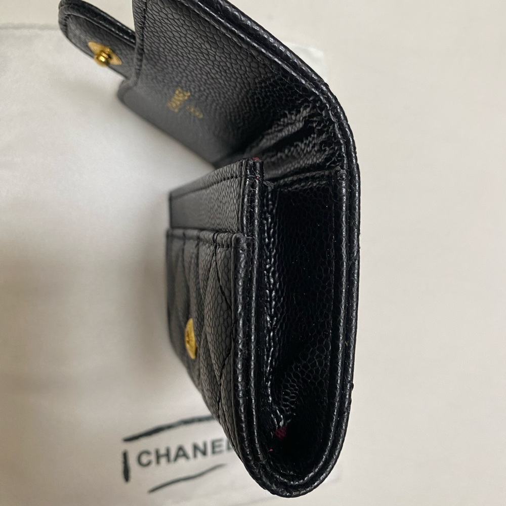 CHANEL Black Quilted Caviar Leather Mini Wallet with Gold CC - Picture 5 of 5